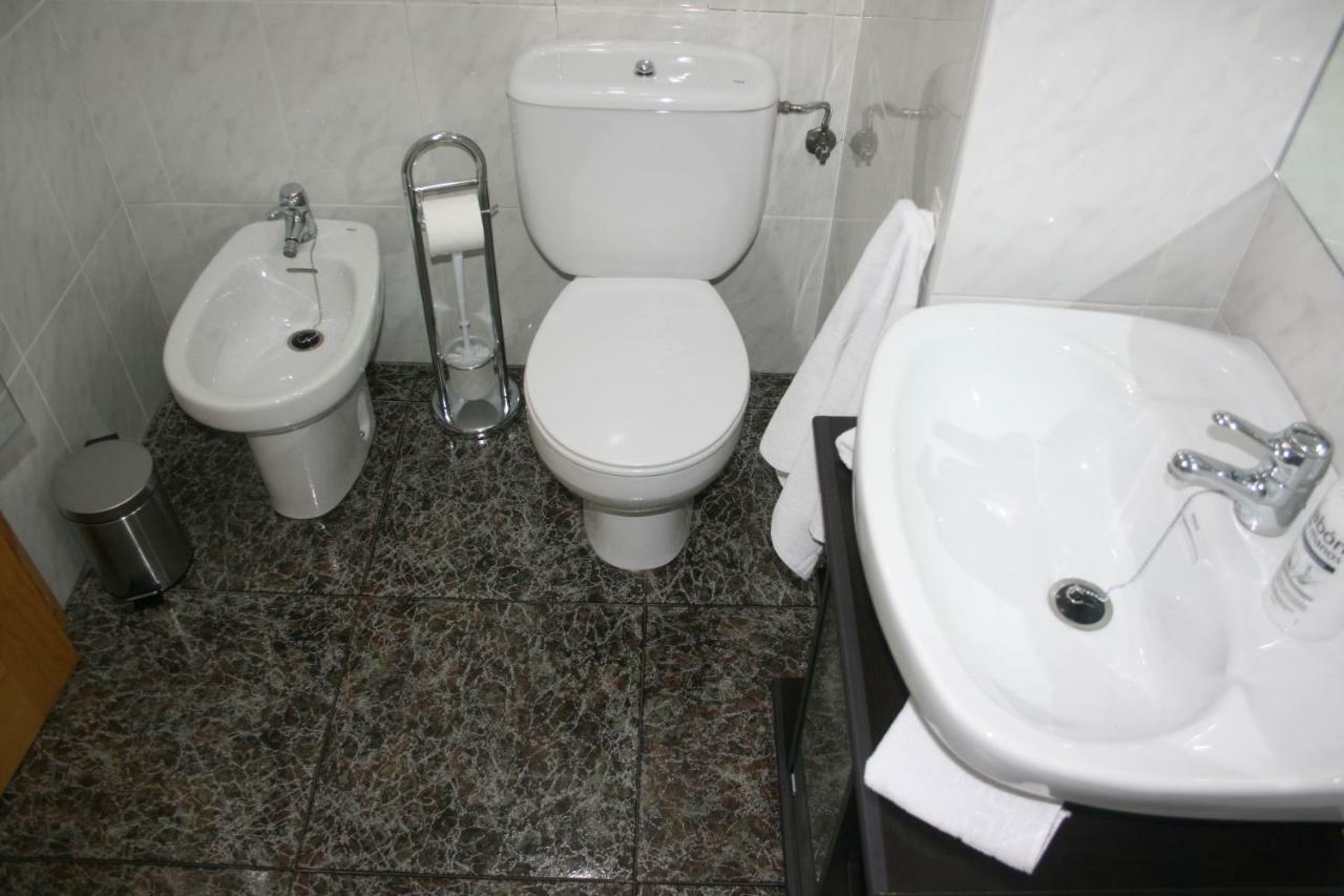 Esera Dos Catedrales Apartment Villanova Luaran gambar