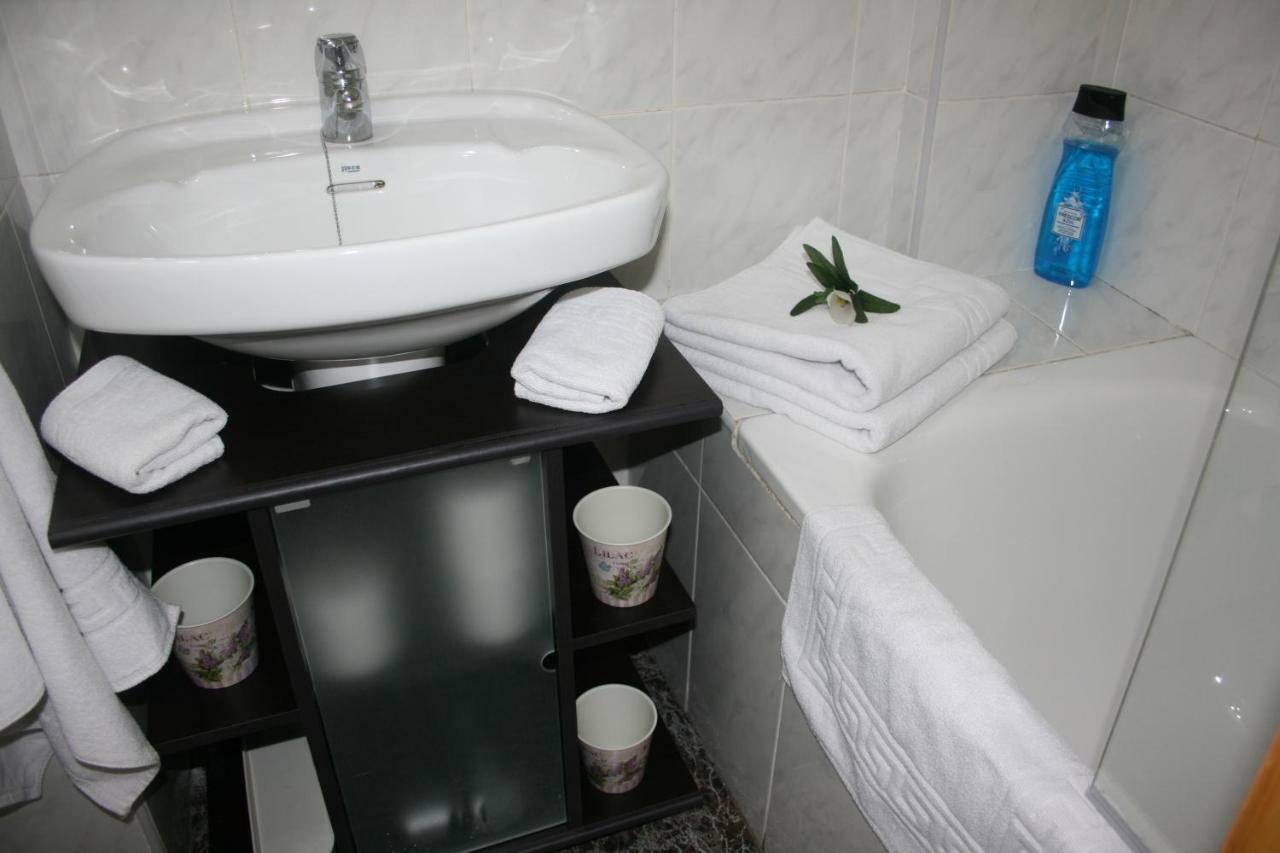 Esera Dos Catedrales Apartment Villanova Luaran gambar